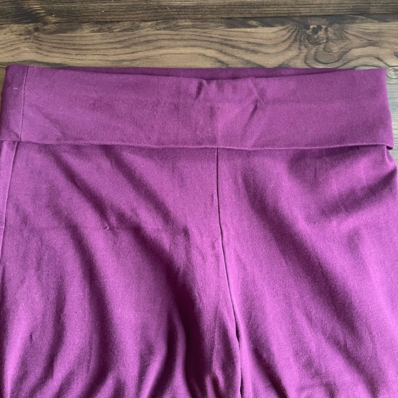 Plum Flare Yoga Pants - Picture 5 of 5